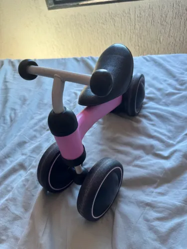 Bicicleta De Equilíbrio 4 Rodas Bebê Sem Pedal Infantil Criança Buba