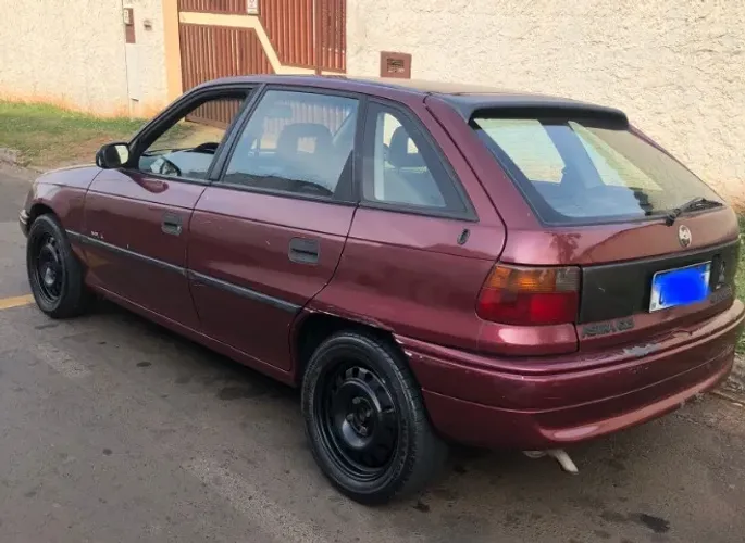 Chevrolet Astra GLS 2.0 MPFI 1995