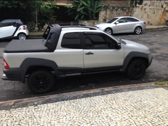 Fiat Strada Adventure1.8/ 1.8 Locker Flex CD 2010