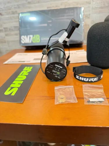 Microfone Shure SM7dB
