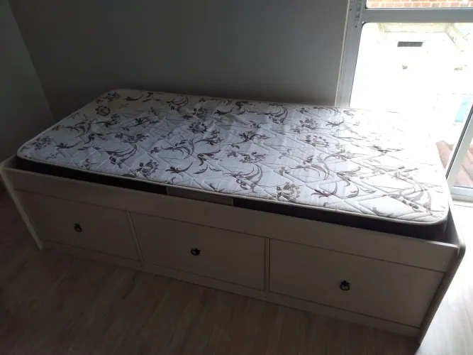 Cama para solteiro 