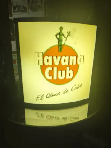 Luminária Havana Club