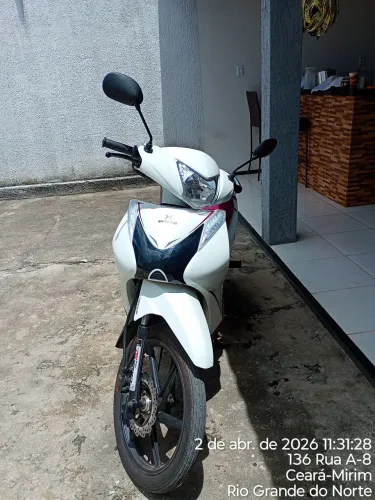 Troco por veículo do mesmo valor.