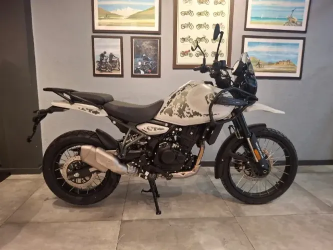 HIMALAYAN KAMET WHITE - LUIZ