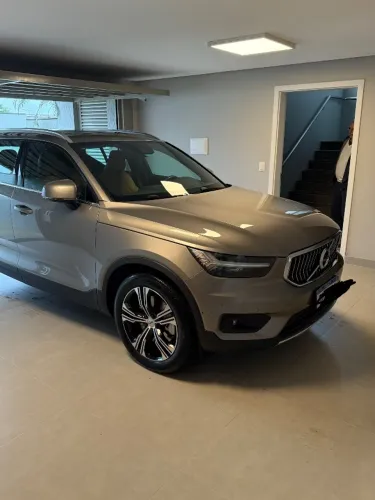 Volvo XC40 XC 40 T-5 Híbrido Inscription 1.5 FWD 2022