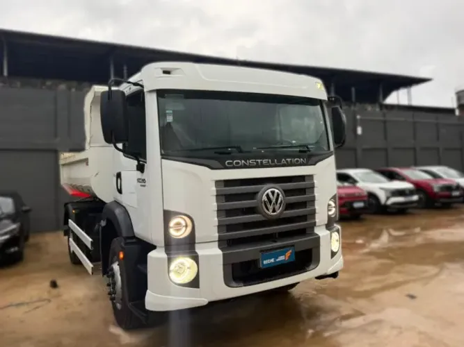 VW Constellation 17.210 4x2 Basculante Facchini 6m 2023/2024 | Caminhão Basculante