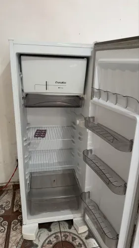 Geladeira USADA