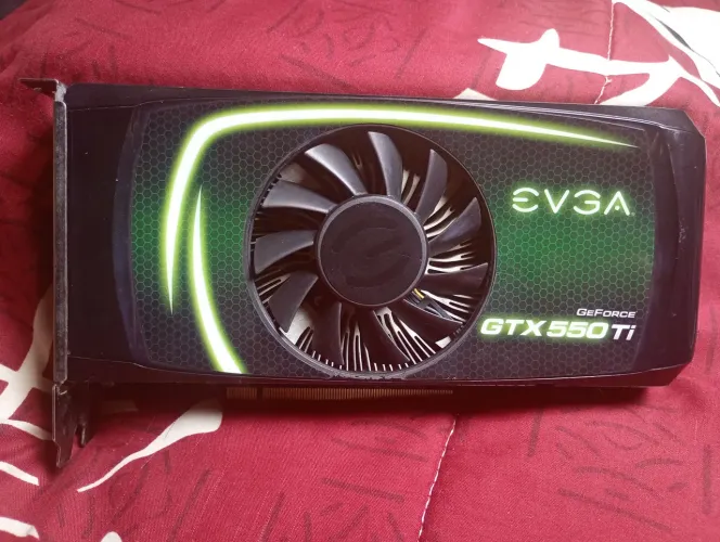 Placa geforce GTX 550 Ti- leia descrição 