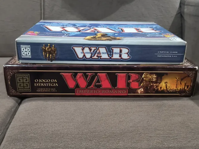 Combo do jogo de tabuleiro WAR (sendo um Edição limitada)