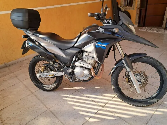 Moto XRE 300 ABS ,PRETA 