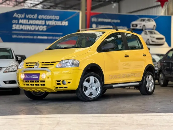 Volkswagen Crossfox 1.6 MI Total Flex 8V 5P 2006