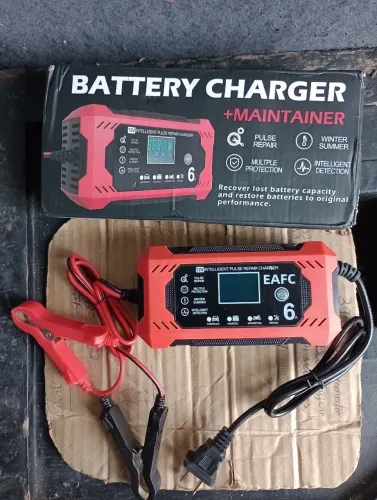 CARREGADOR DE BATERIA DE CARRO E MOTO NOVO 