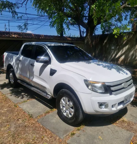 Ford Ranger XLS 2.5 16V 4X2 CD Flex 2014