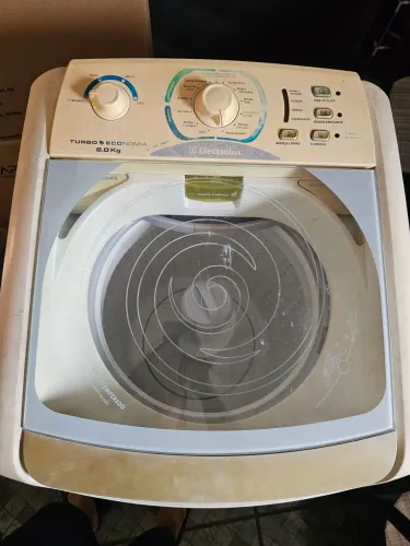Máquina de Lavar Electrolux 8kg - 127V - Funcionando Perfeitamente