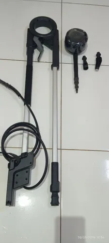 braço Telescópico para limpeza de painel solar