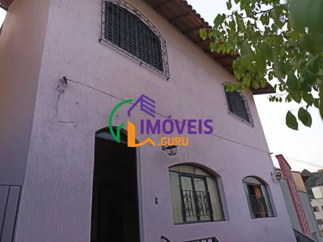 CASA ASSOBRADADA - SANTA ÂNGELA - MG