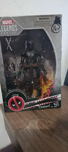 Deadpool Marvel Legends