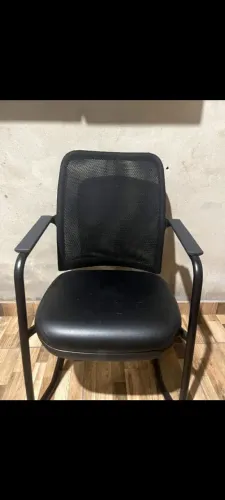 Cadeira de escritório fixa