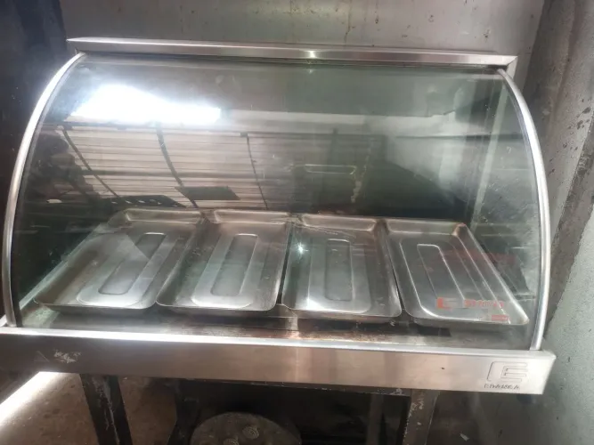 Estufa de 4 bandeija eletrica