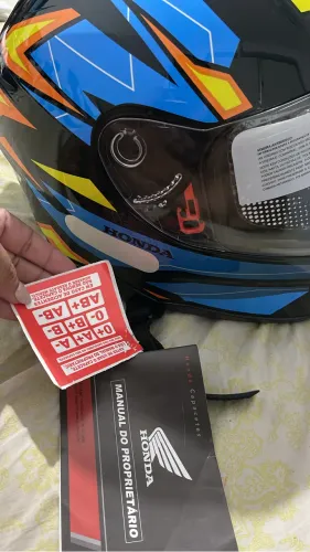 CAPACETE HONDA