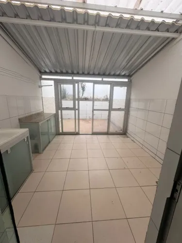 PORTA DE ALUMINIO COM VIDRO