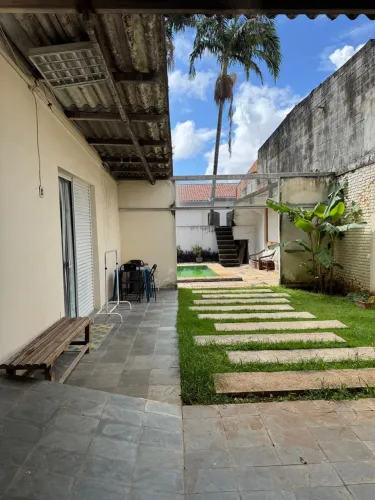 Alugo studios mobiliados