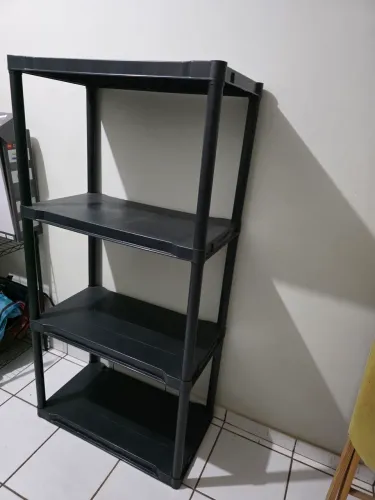 Estante Modular de Plástico Preta - 4 Prateleiras (Desmontável)