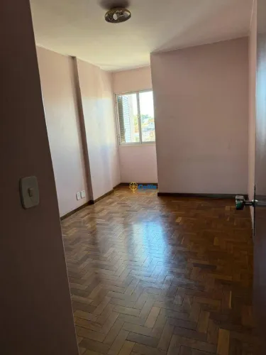 Apartamento com 3 dormitórios para alugar, 130 m² por R$ 1.900,11/mês - Centro - Uberaba/M