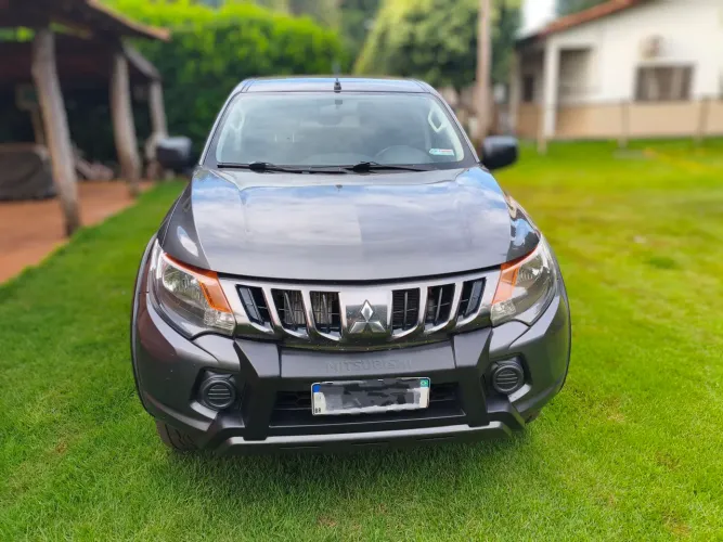Mitsubishi L200 Tri. Outdo. GLS 2.4 CD 4X4 Die. AUT 2022