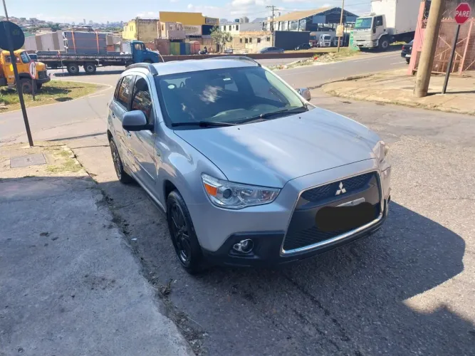 Mitsubishi ASX 2.0 16V 160cv Aut. 2012