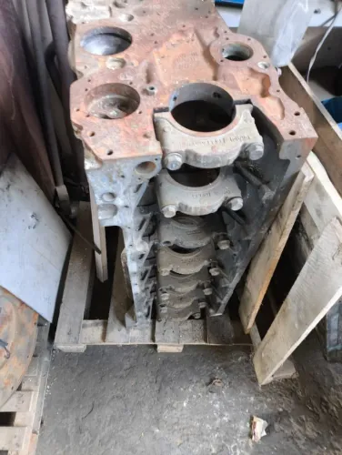 BLOCO MOTOR CUMMINS 8.3 MECANICO