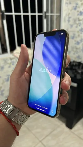 iPhone 13 PRO dourado em excelente estado