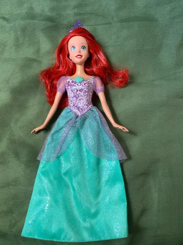 Boneca Ariel Sining