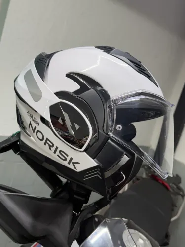 Capacete Norisk Avenger branco número 60