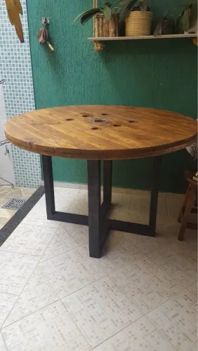Mesa rústica 