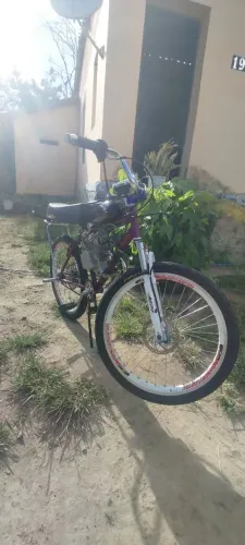 Motorizada Caloi pouco tempo de uso motor zero 80cc