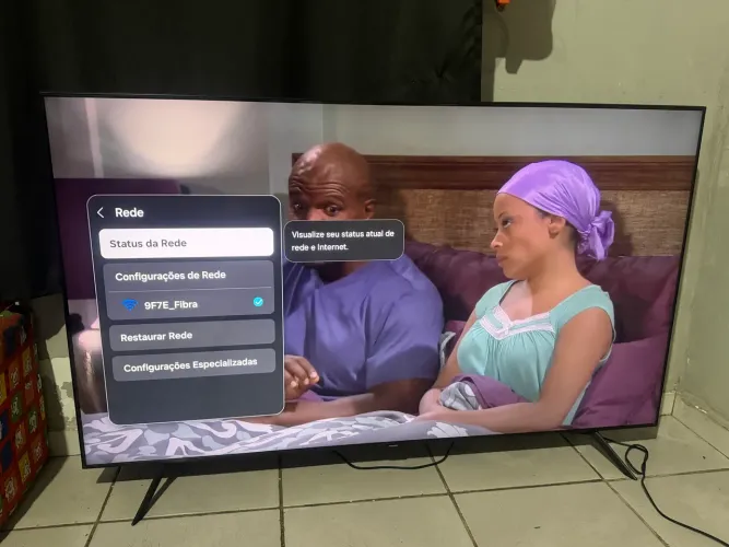 Smart TV 65" Samsung 4K UHD Crystal UHD UN65U8600FGXZD Tizen Bixby 3 HDMI