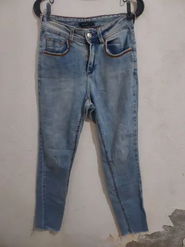 Calça Jeans Skinny Clara Barra Desfiada - Marfinno - Tamanho 36 <br>
