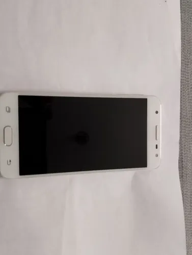 Smartphone J5 prime 