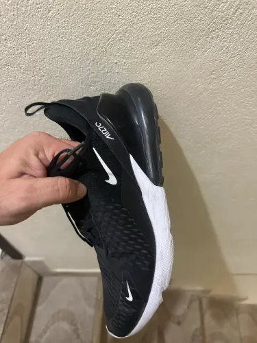 Troco tênis Nike original 43/44 por 41 ou 42