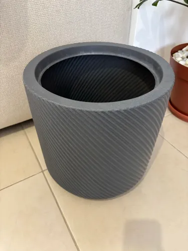 Vaso Cilindro Polietileno N1 Cinza Chumbo + Suporte com Pés