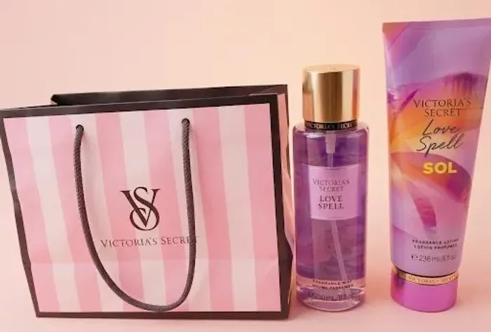 Victoria's Secret KIT Love spell 