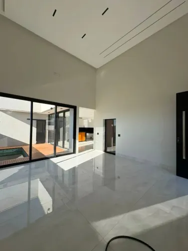 CASA A VENDA NO CONDOMINIO TERRAS ALPHAVILLE EM ANAPOLIS - CASA TERREA