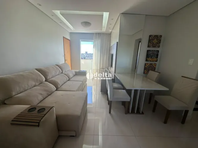 Apartamento com 2 quartos sendo 1 suíte disponível para locação no bairro Santa Mônica em