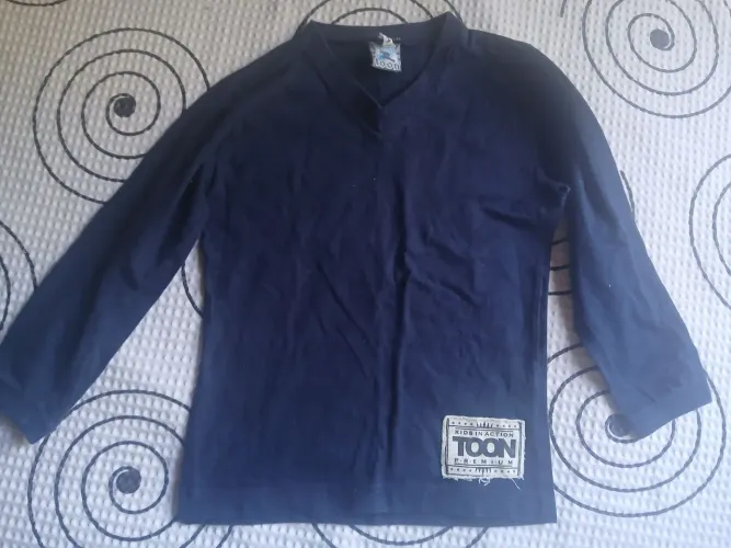 Blusa infantil de manga longa, cor azul marinho gola , 2 a 3 anos