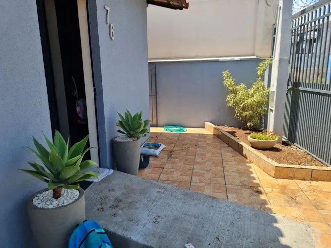 Aluguel de Casa Comercial na Vila Olímpia, Sorocaba-SP: 5 Quartos, 1 Sala, 4 Banheiros, 20