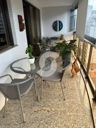 Apartamento com 4 quartos, 2 suítes e 2 vagas, 132 m² por R$ 1.400.000,00 - Icaraí - Niter