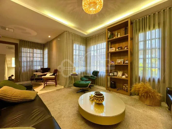 CASA | 4 QUARTOS | 4 VAGAS | BAIRRO CASTELO - R$ R$ 12.000,00