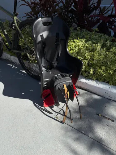 Cadeirinha de bike para criança até 5 anos