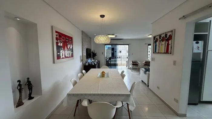 Cobertura Penthouse à Venda na Enseada no Guarujá | QVista Inteligência Imobiliária Guaruj